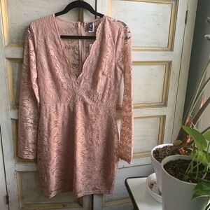 WINDSOR Blush Lace Long Sleeve Mini Dress NWT